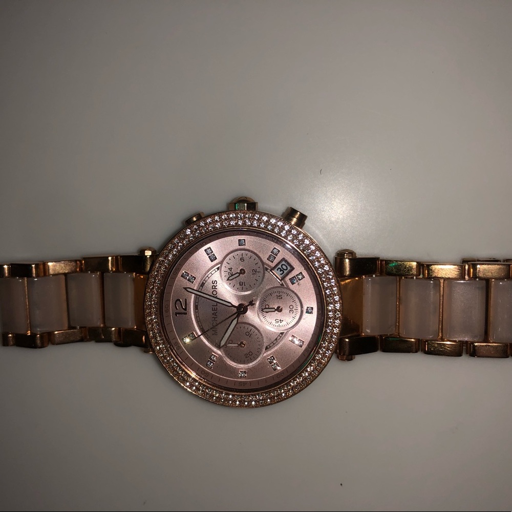MK-watch
